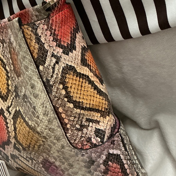 Henri Bendel Multicolor Snake-Print Leather Crossbody Bag ( Full Inclusion) - Picture 8 of 11